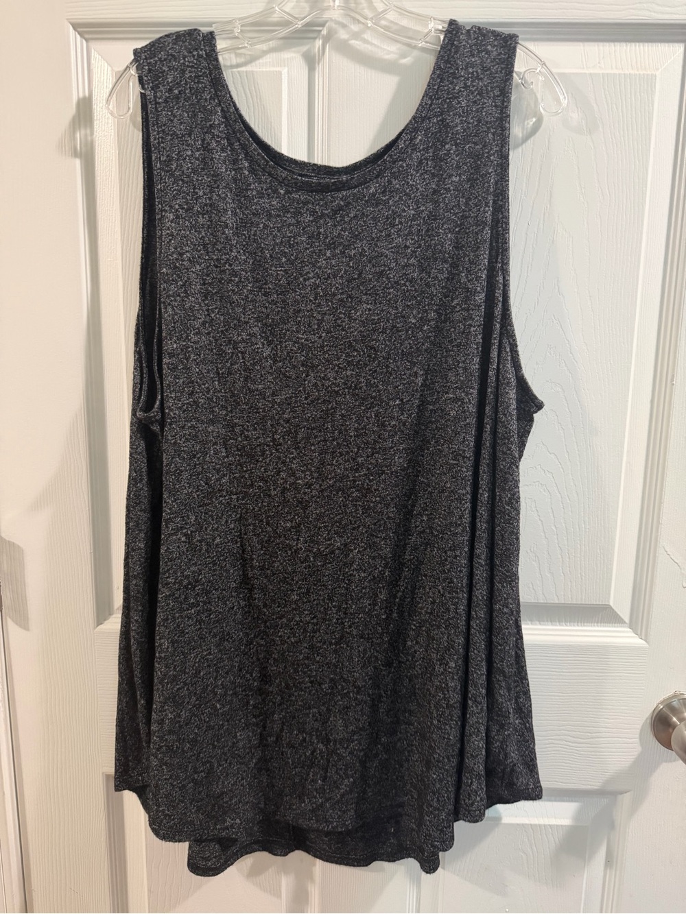 Old Navy Dark Heather Gray Scoop Neck Tank Top